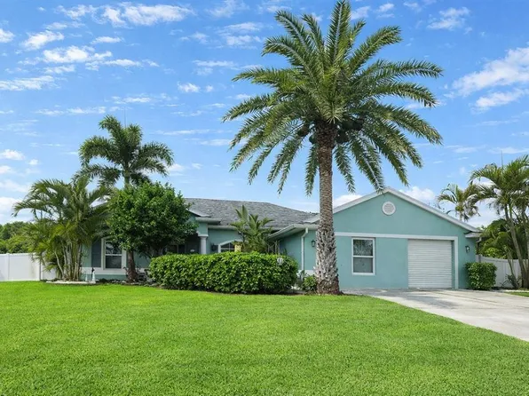 9366 Heartwellville Ave, Englewood, FL 34224