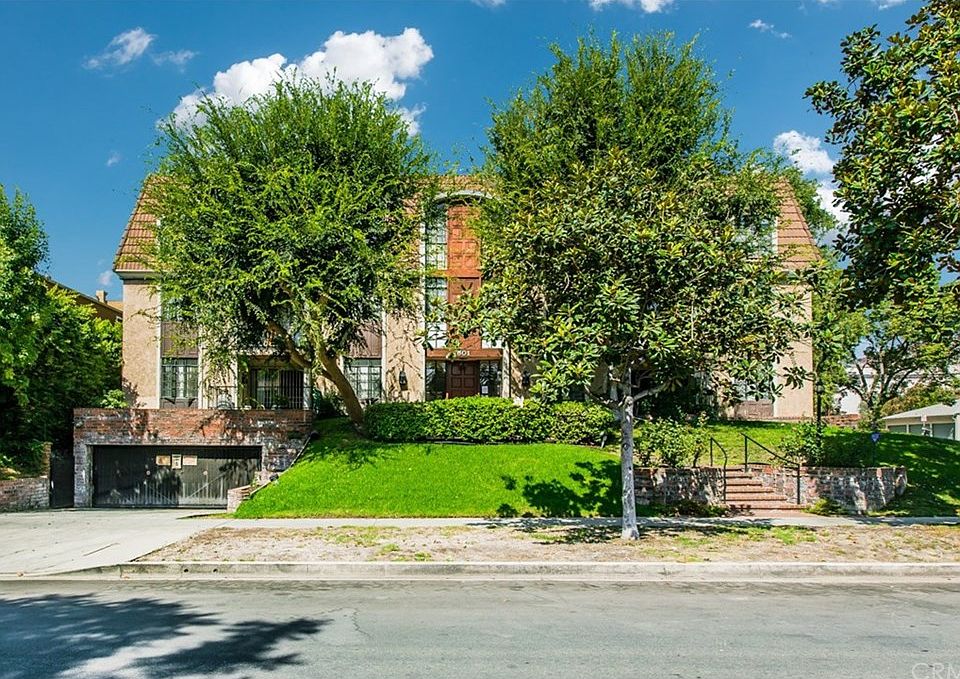 1st image of 801 S Plymouth Blvd APT 201