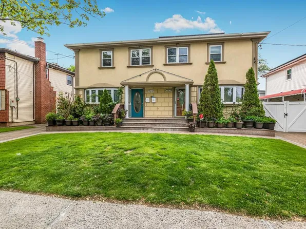 256-12 147th Avenue image 1 of 13
