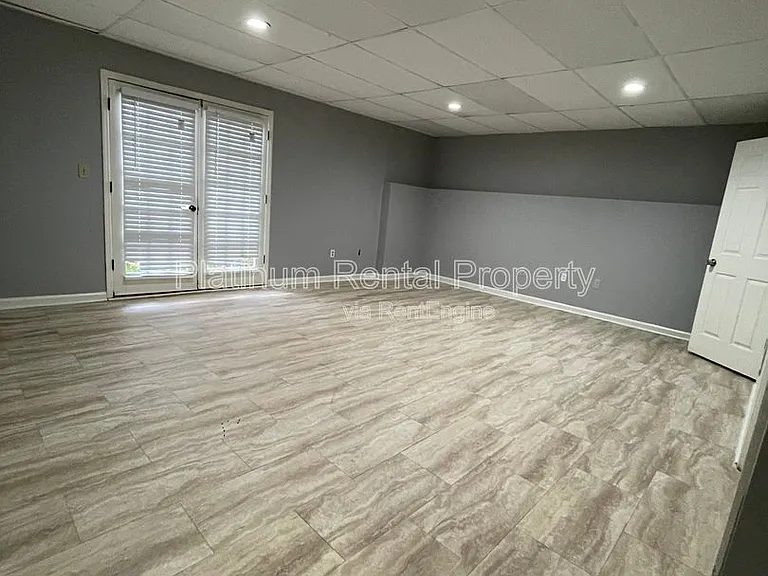 4204 N Mountain Rd NE — Photo 29