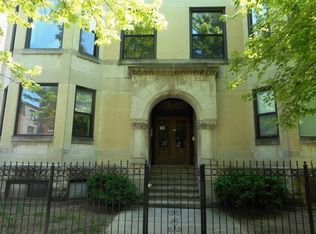 1137 E Hyde Park Blvd APT 1, Chicago, IL 60615