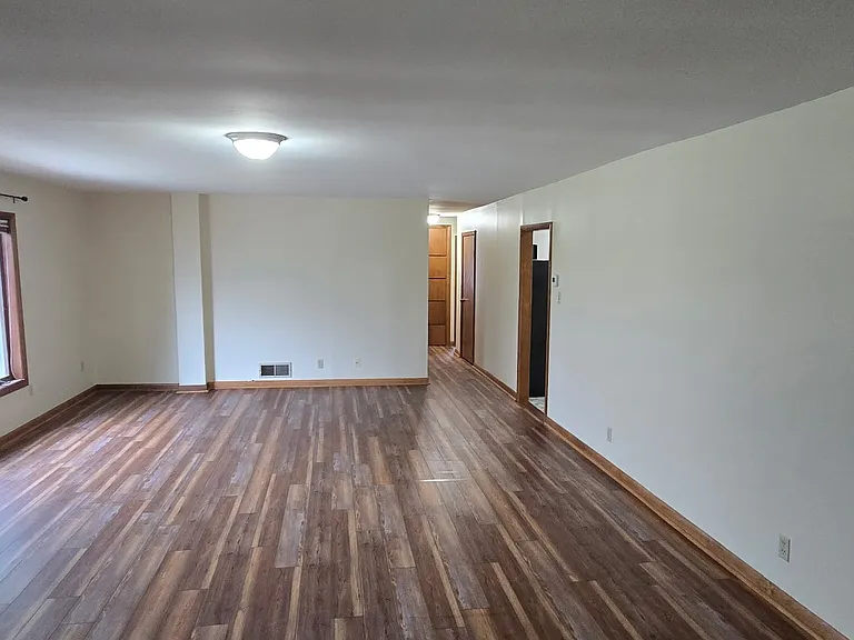 4355 Boggs Rd — Photo 9