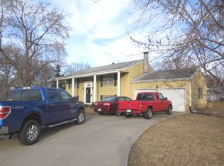 7701 NE 55th St, Kansas City, MO 64119