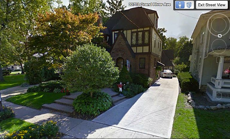 1st image of 33701 Grand River Ave