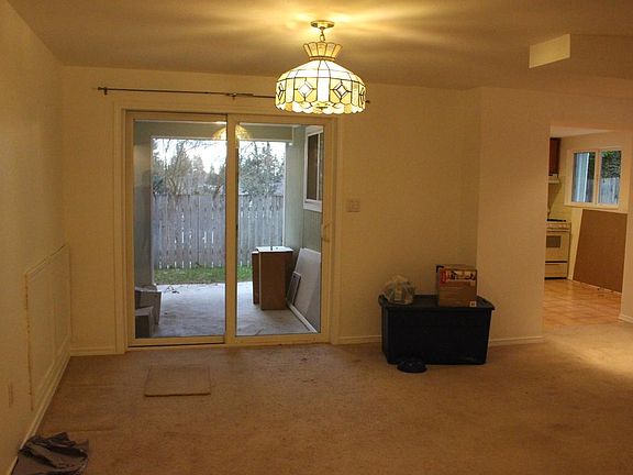 LivingRoom Exit