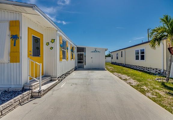 4th image of 137 Lakeside Cir #137