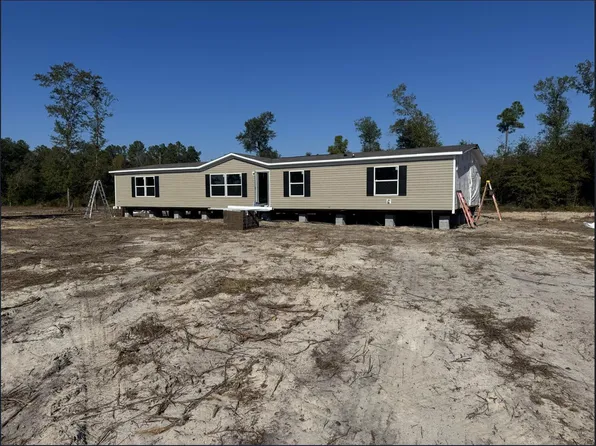 1130 Hull Ln, Williston, SC 29853