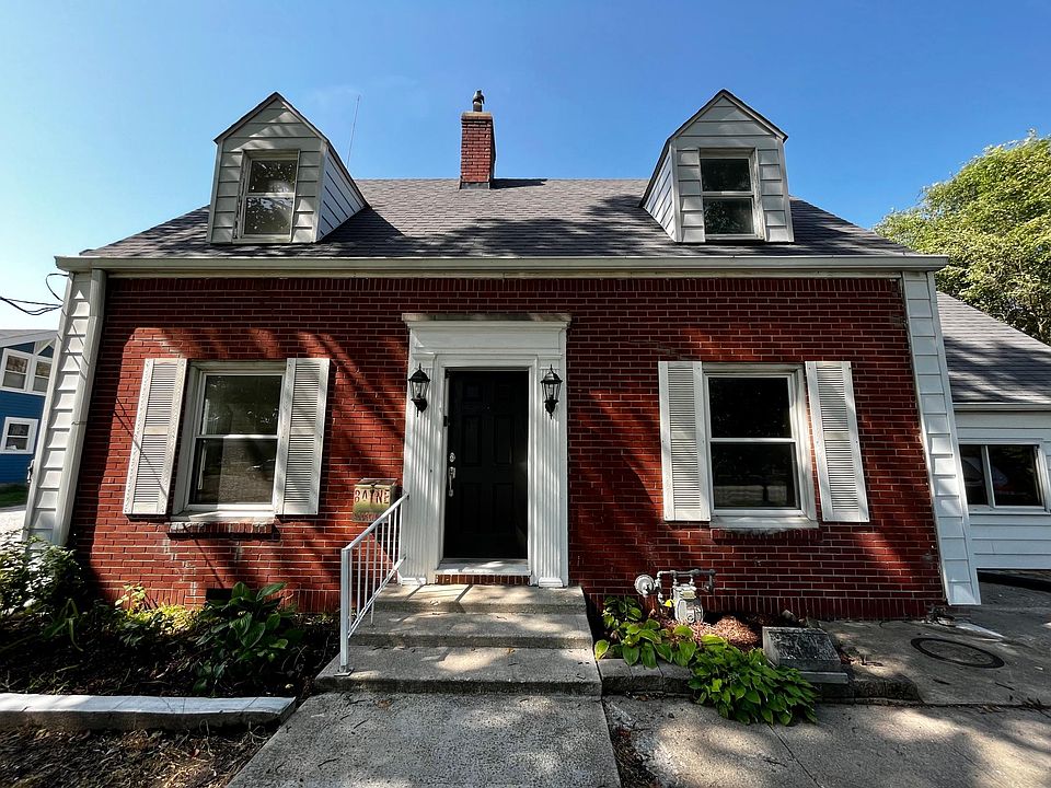 1st image of 5733 W Rockville Rd