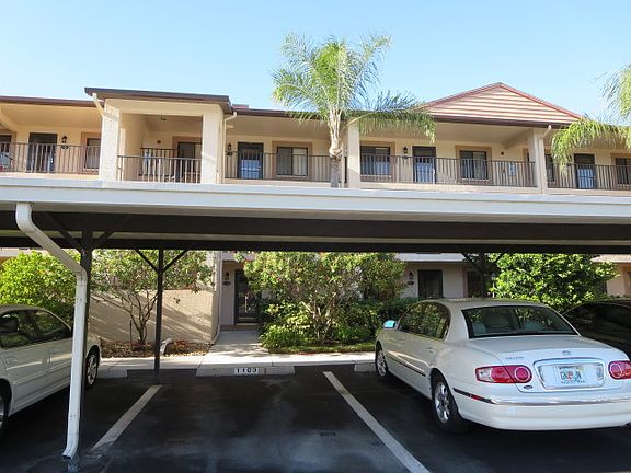 4th image of 7380 Saint Ives Way APT 1202