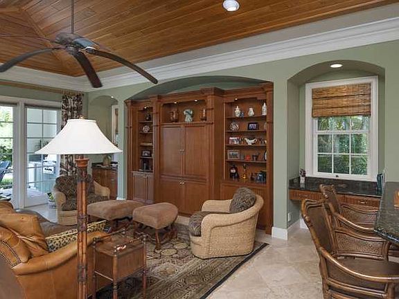 3rd image of 2100 Oyster Bay Dr