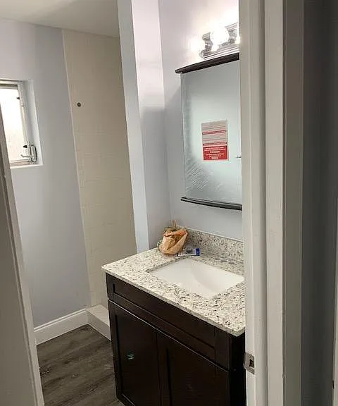 932 SW 16th St #932 — Photo 7