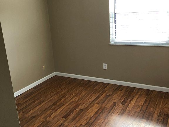 4th image of 10120 Squire Meadows Dr APT 3