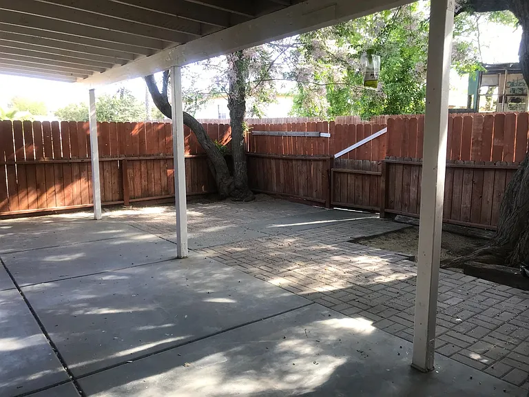 14993 Yucca Ave — Photo 20