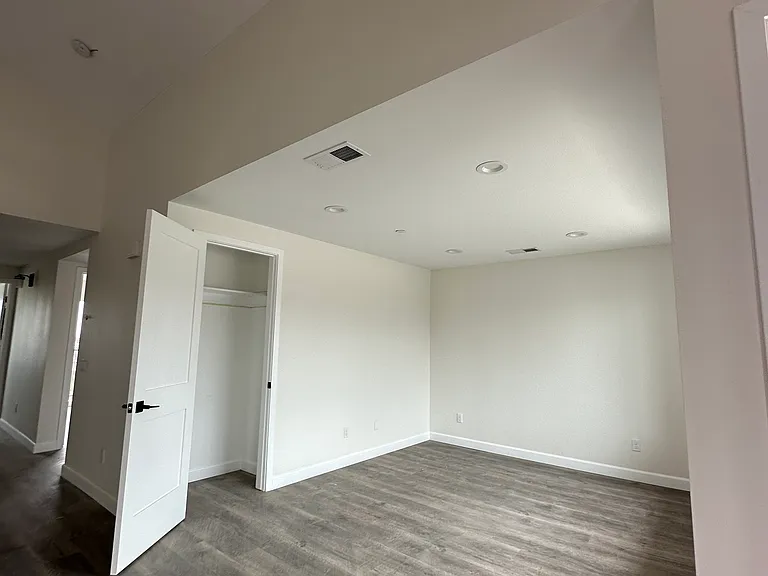 34384 Yucaipa Blvd — Photo 22