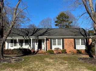 4704 Tareyton Dr, Greensboro, NC 27410