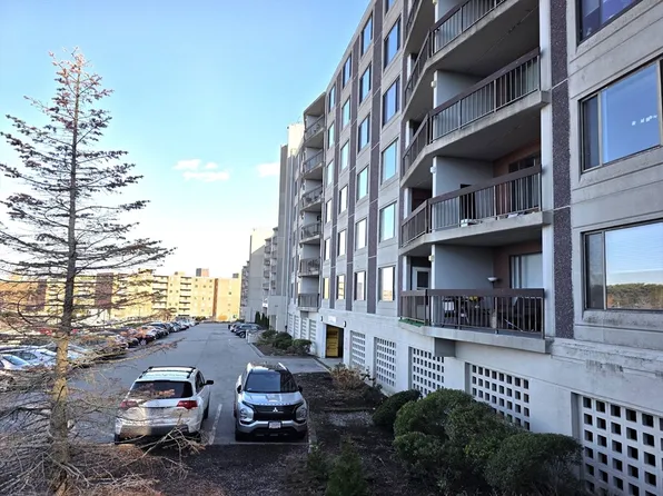 1500 Worcester Rd APT 724, Framingham, MA 01702