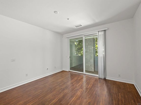 2nd image of 550 Park Blvd Unit 2210