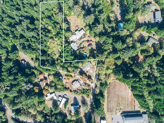 4th image of 93781 Devereux Ln