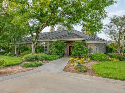 13198 E Ashlan Ave, Sanger, CA, 93657