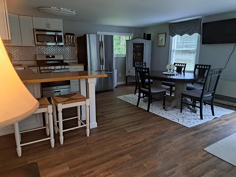 414 Blueberry Ln — Photo 7