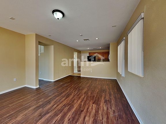 5th image of 8136 Cathedral Range Ct