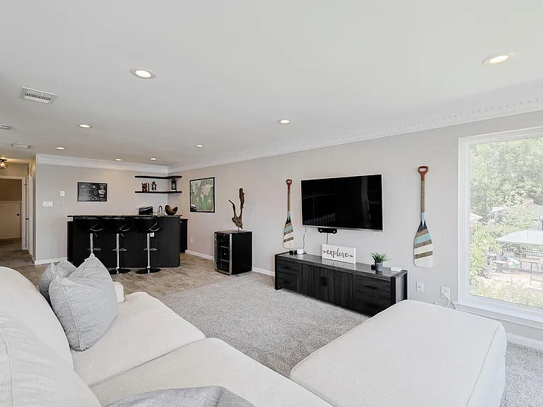 4710 Scenic Dr — Photo 20