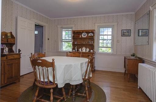 4th image of 300 King St