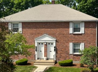 27 Burncoat St #1L, Worcester, MA 01605