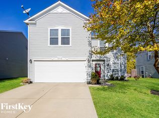 10712 Pavilion Dr, Indianapolis, IN 46259