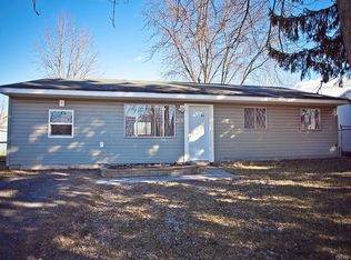 7896 Rinaldo Blvd E, Bridgeport, NY 13030