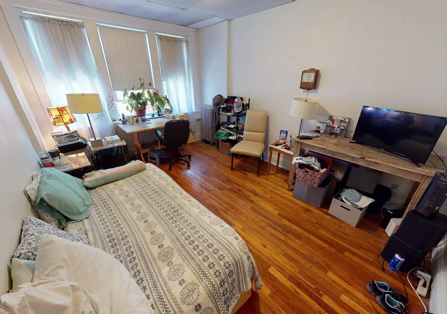 Studio, 390 sqft, $2,035 — Photo 1