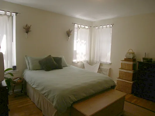 Sold by Corcoran | media 23