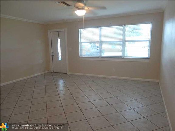 3rd image of 5071 SW 94th Ter