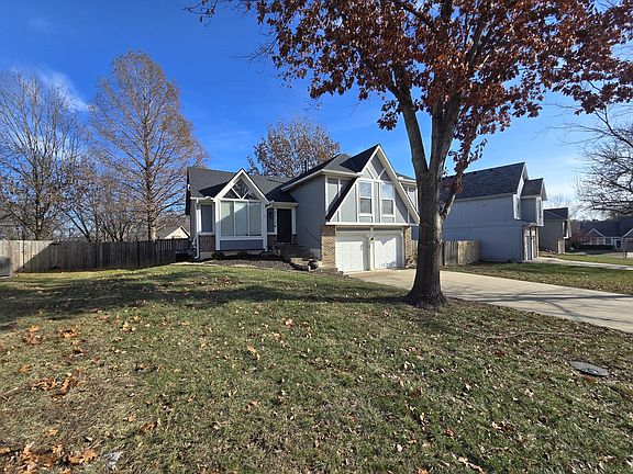 2nd image of 6313 Aminda St