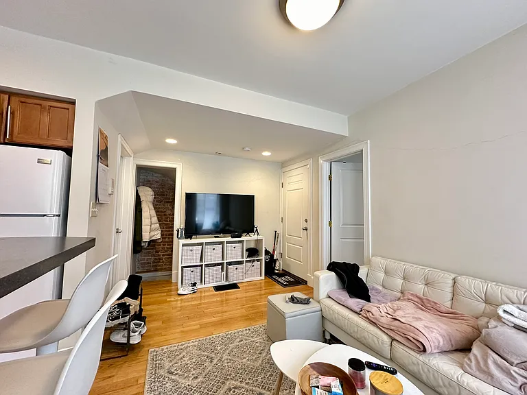 836 Huntington Ave #1X — Photo 10