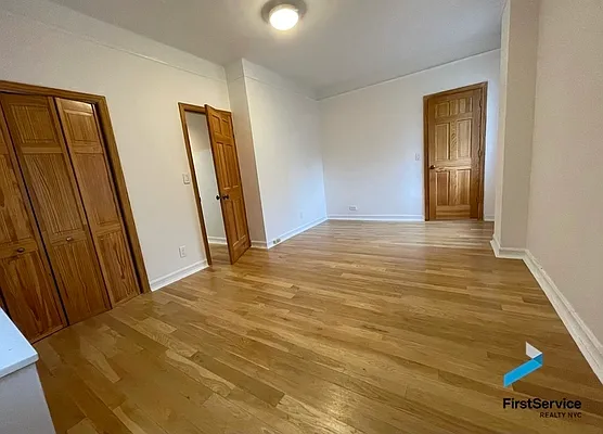 Rented by FirstService Realty (legacy) | media 13