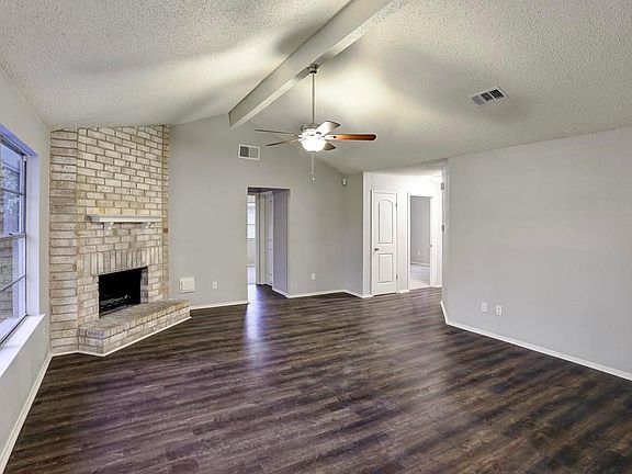 3rd image of 1031 Golden Nugget Ct