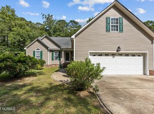 3409 Pinetree Ln, Greenville, NC 27858