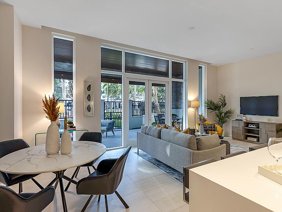 4th image of 200 SE Mizner Blvd #106