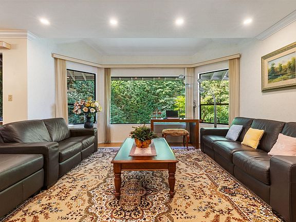 3rd image of 5729 Owl Ct