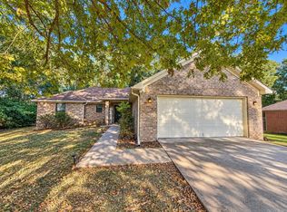 1232 Edingburgh Dr, Mabelvale, AR 72103