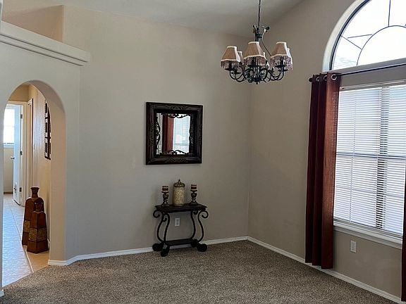 5th image of 816 San Juan Ave