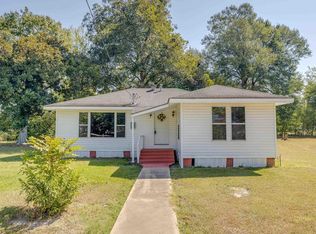 913 Maple St, Winnsboro, LA 71295