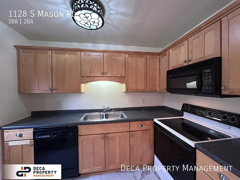 1128 S Mason Rd — Photo 6