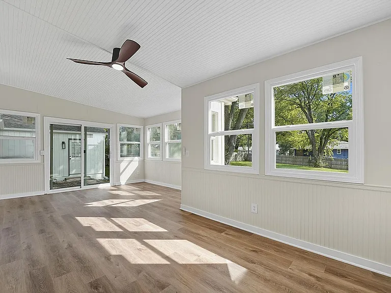 3605 SW Pryor Rd — Photo 5