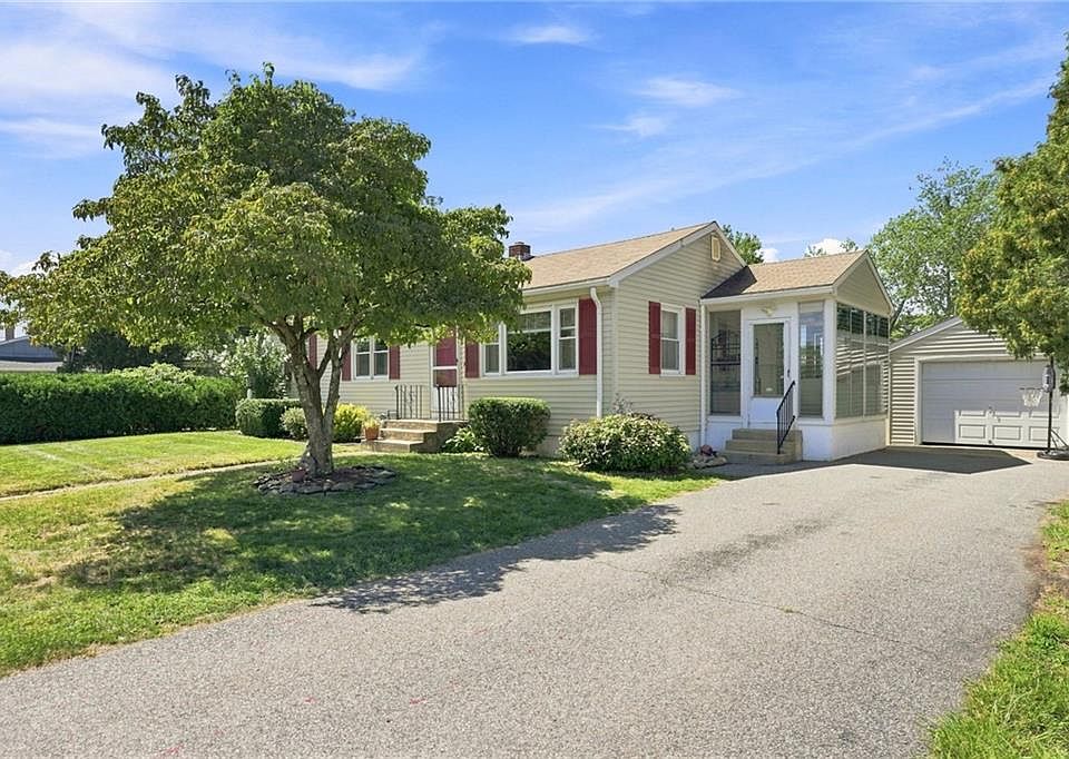 1st image of 197 Glen Dr