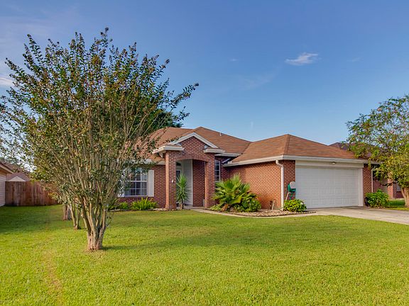 2nd image of 3713 Woodbriar Dr