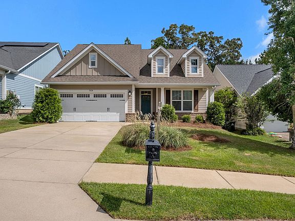 2nd image of 2624 Manassas Way