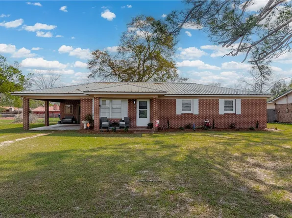 2857 Cherokee St, Waycross, GA 31503