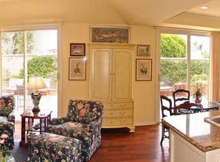 6215 Greenbrier Dr, Huntington Beach, CA 92648